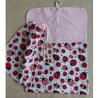 Cipzáras vállfás / akasztós zsákból és tornazsákból álló ovis szett-katicás 