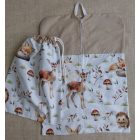 Cipzáras vállfás / akasztós zsákból és tornazsákból álló ovis szett-erdei állatos