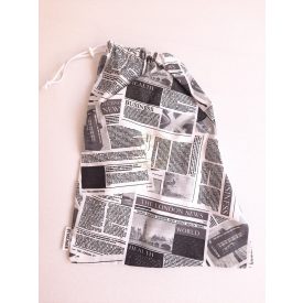 Tornazsák  újság mintás